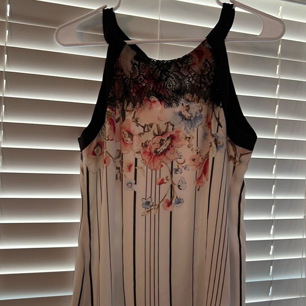 White House Black Market top